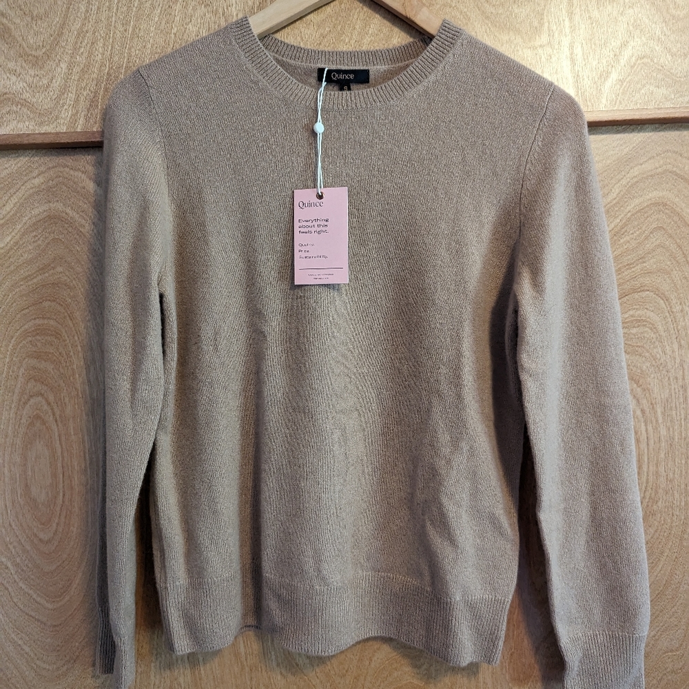 NWT Quince 100% Cashmere Sweater